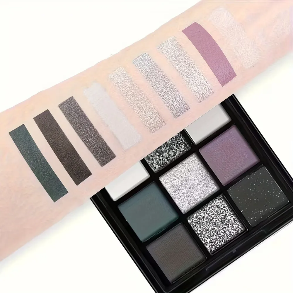 Smoky Eye Eyeshadow Palette