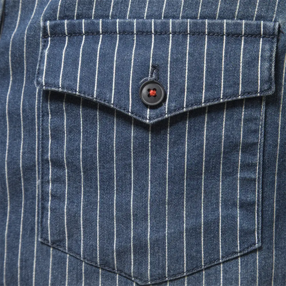 Men's Tailored Long-Sleeve Denim Shirt With Pinstripes And Patch Pockets