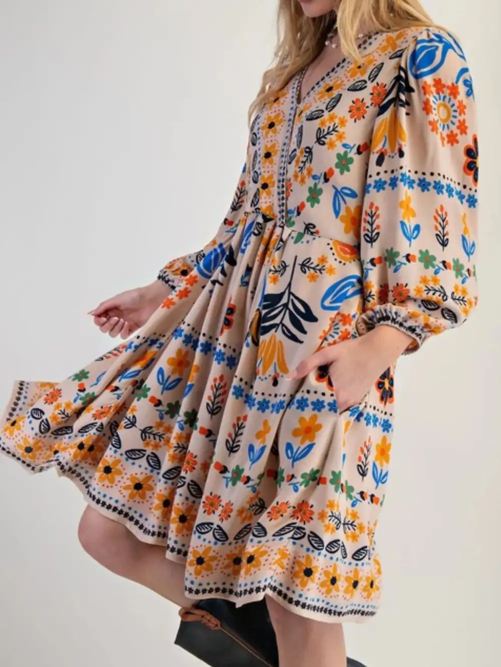 Structured Shape Floral Printed Long Sleeve Mini Dress