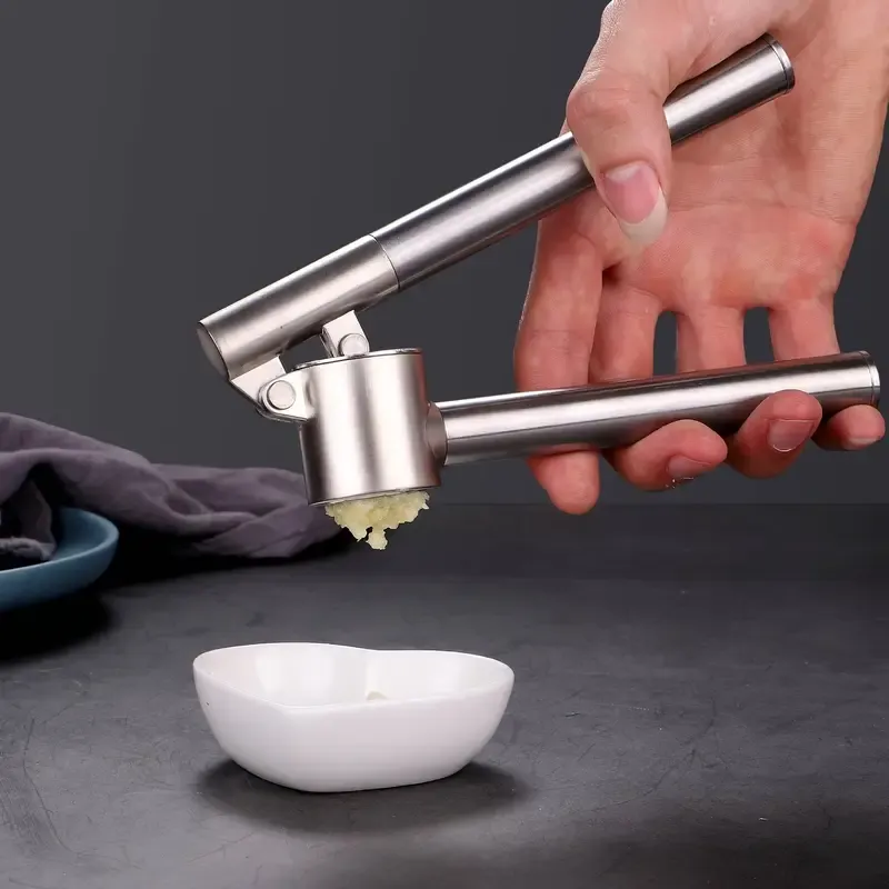 1pc Heavy-Duty Manual Garlic Press Ginger Squeezer