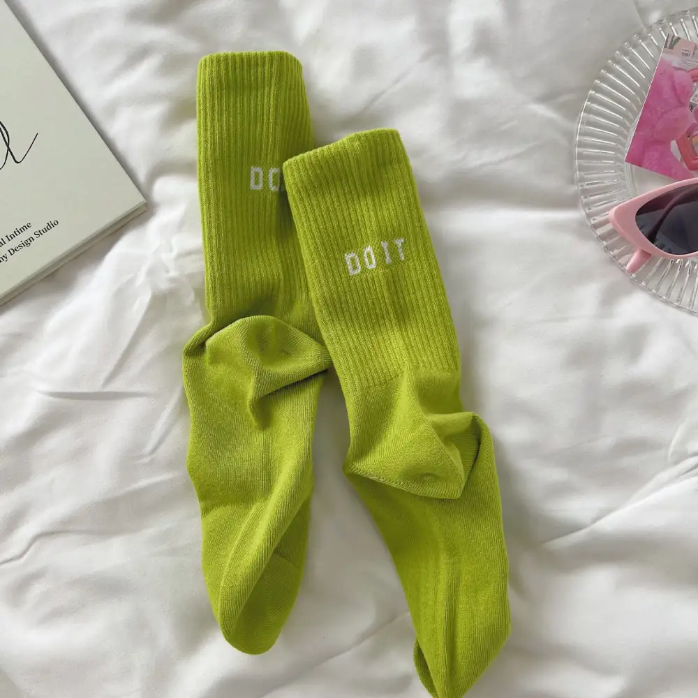 Ribbed Athletic Knee High Socks