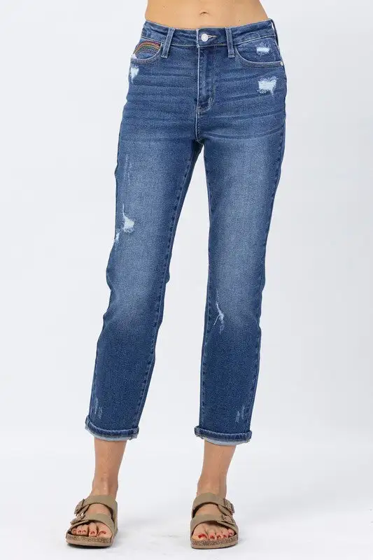 Embroidery Cropped Straight Apparel