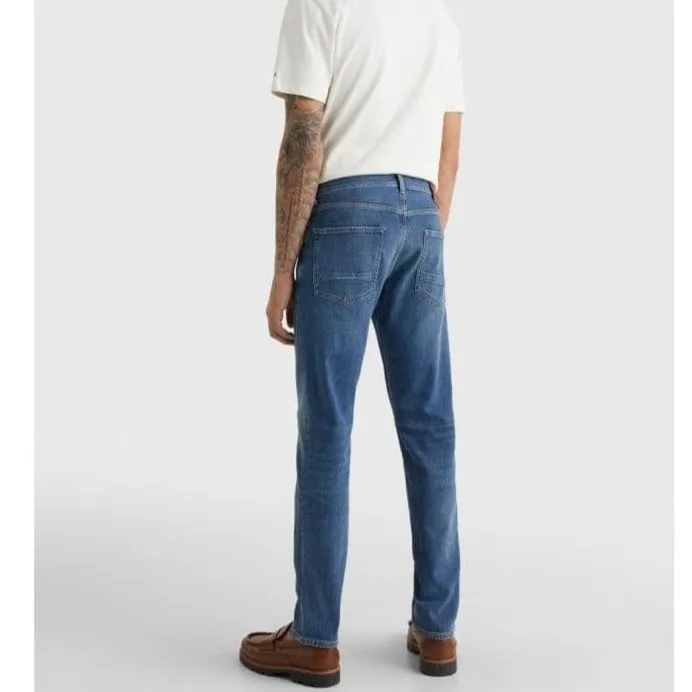 Straight-Leg Comfort-Stretch Denim Jeans