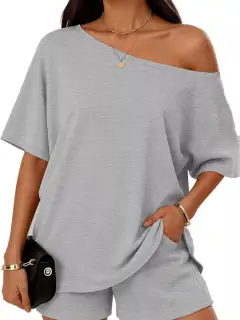 Easygoing Refined Pocketed Top and Shorts Matching Set