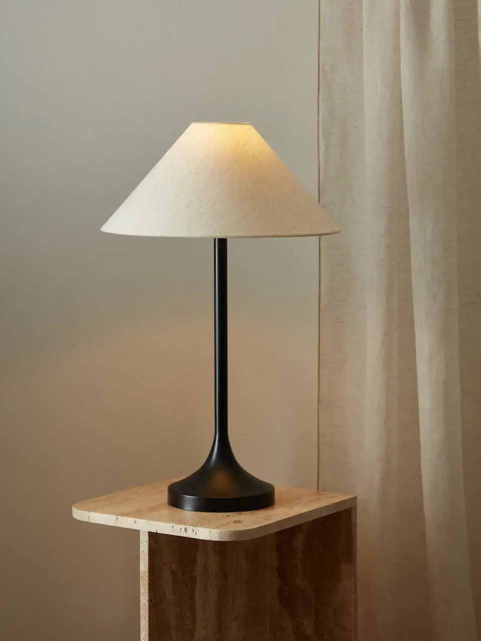 Metal Cotton Decorative Table Lamp