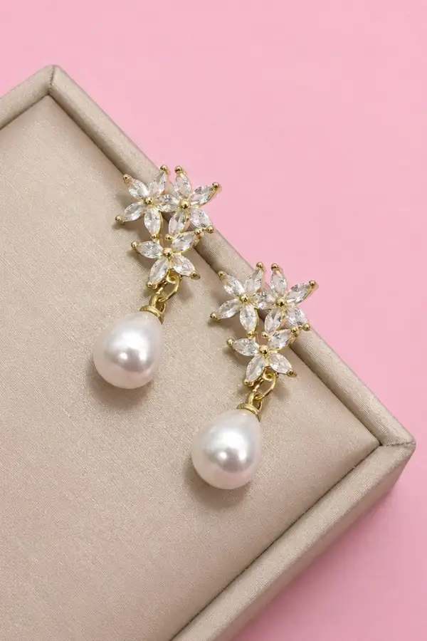 Shimmering Floral Vine Pearl Drop