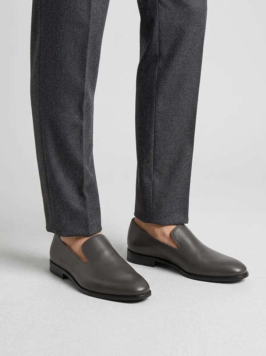 Men's Minimalist Leather Slip-On Loafers