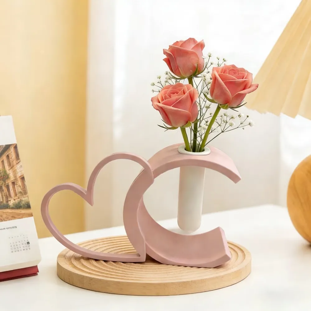 Heart & C-Shaped Flower Vase