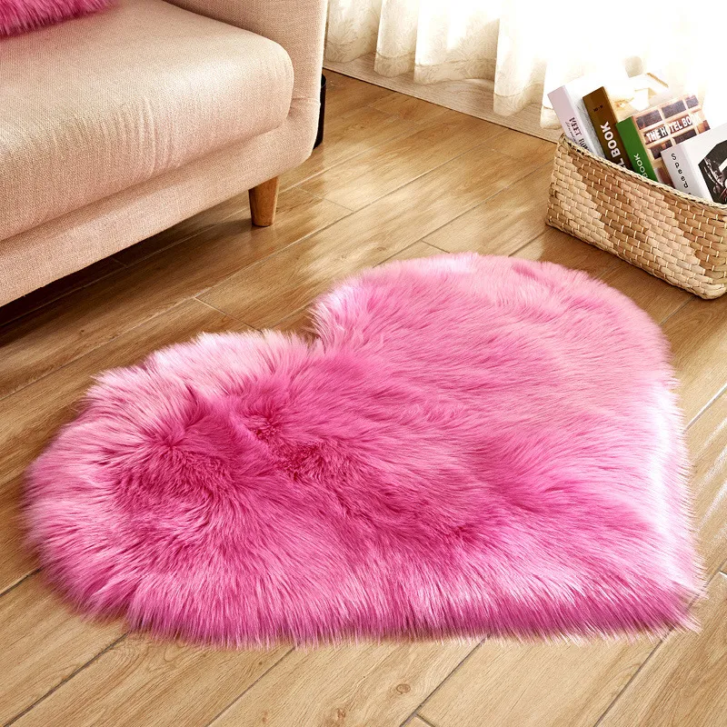 Pets Heart Shaped Fluffy Rug Shaggy Faux Wool Carpet Sofa Cushion