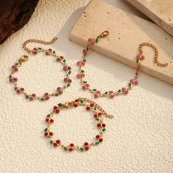 Versatile Utility Jewelry Accessory