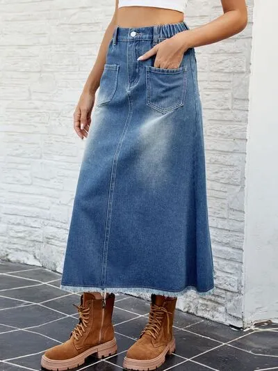 Raw Hem Buttoned Denim Skirt