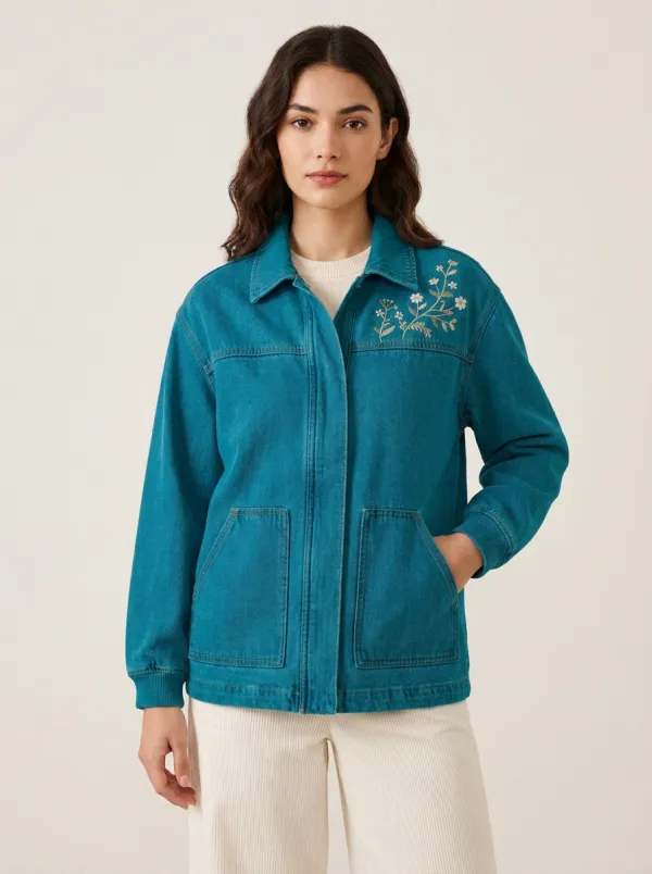 Women's Floral Embroidered Light Wash Denim Pattern Jacket