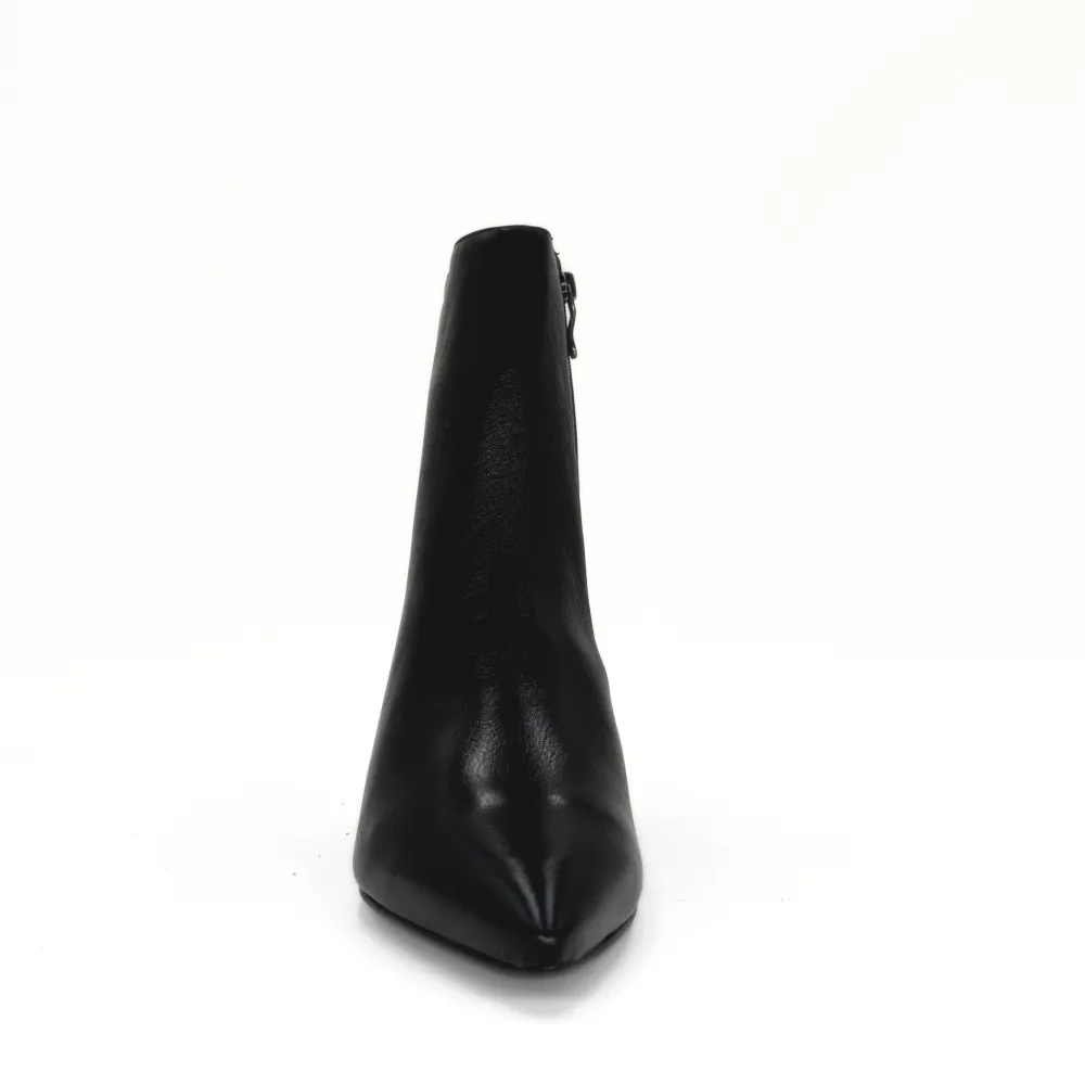Shiny Leather Pointed Toe Ankle Boots