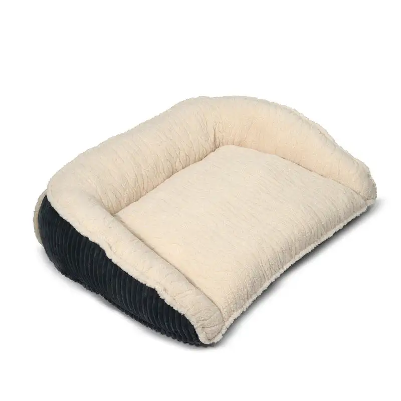 Plush Decorative Polished Pet Bed