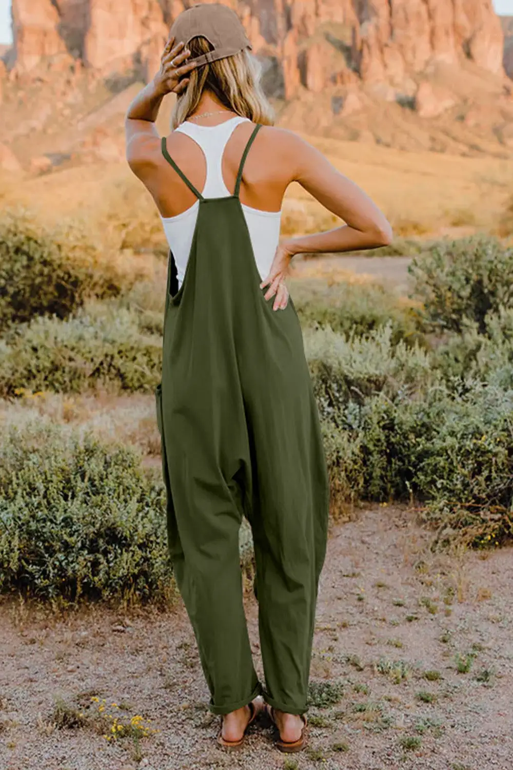 V Neck Sleeveless Pocket Jumpsuit