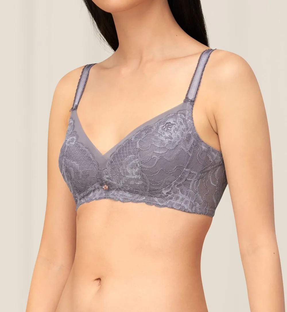 Women's Non-Wired Padded Lace Molded Lightweight Bra