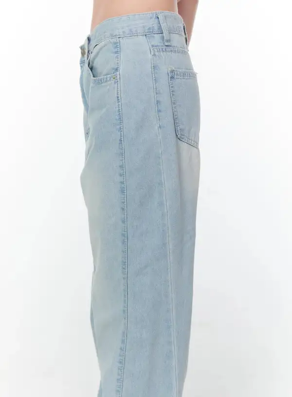 Relaxed High Waist Jeans