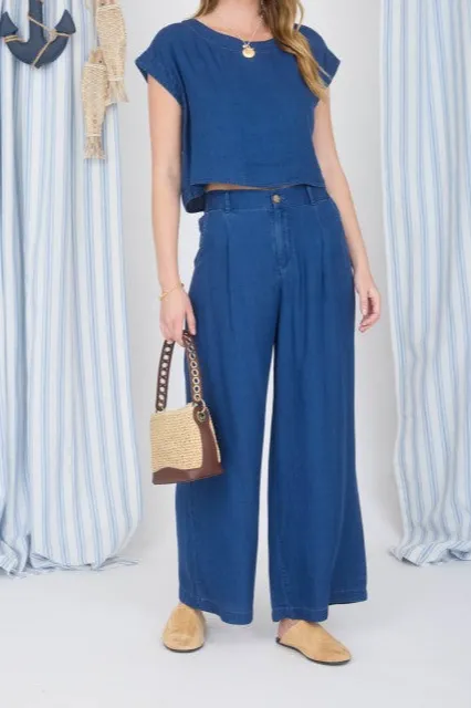 Chambray Pintuck Wide Leg Pants