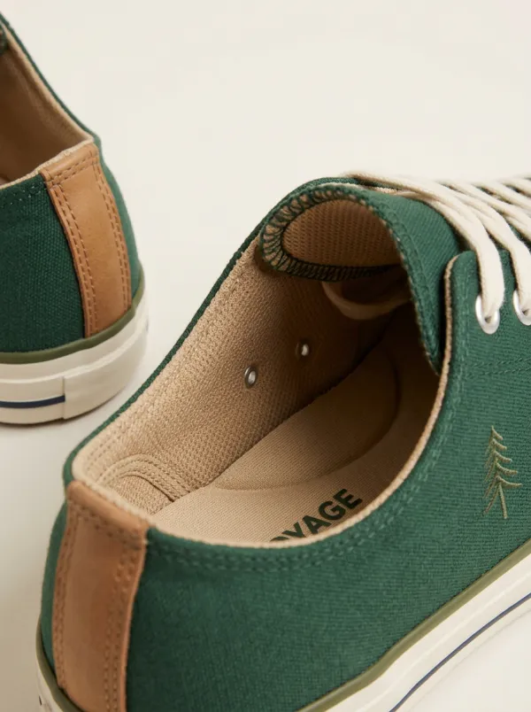 Refined Embroidered Women's Low-Top Canvas Shoes