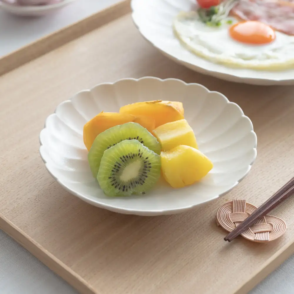 Chrysanthemum Chrysanthemum-Shaped Side Plate