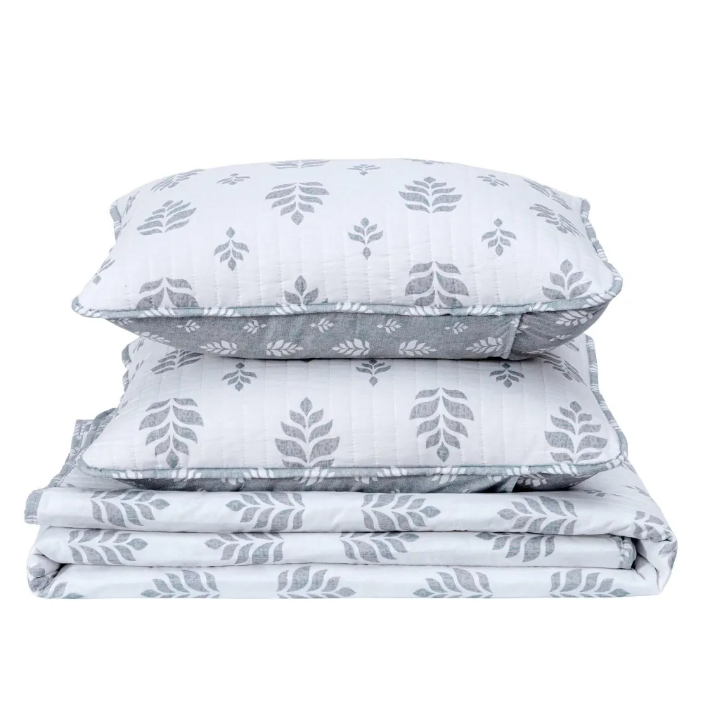 Versatile Floral Quilt Bedding Set