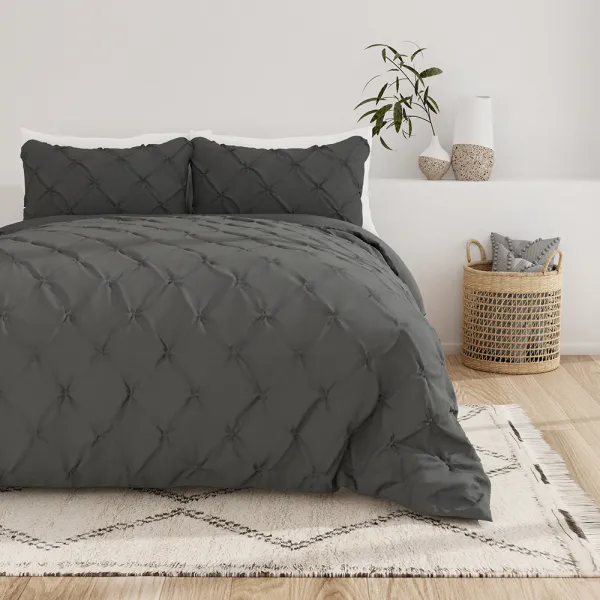 Pinch Pleat Duvet Cover Set