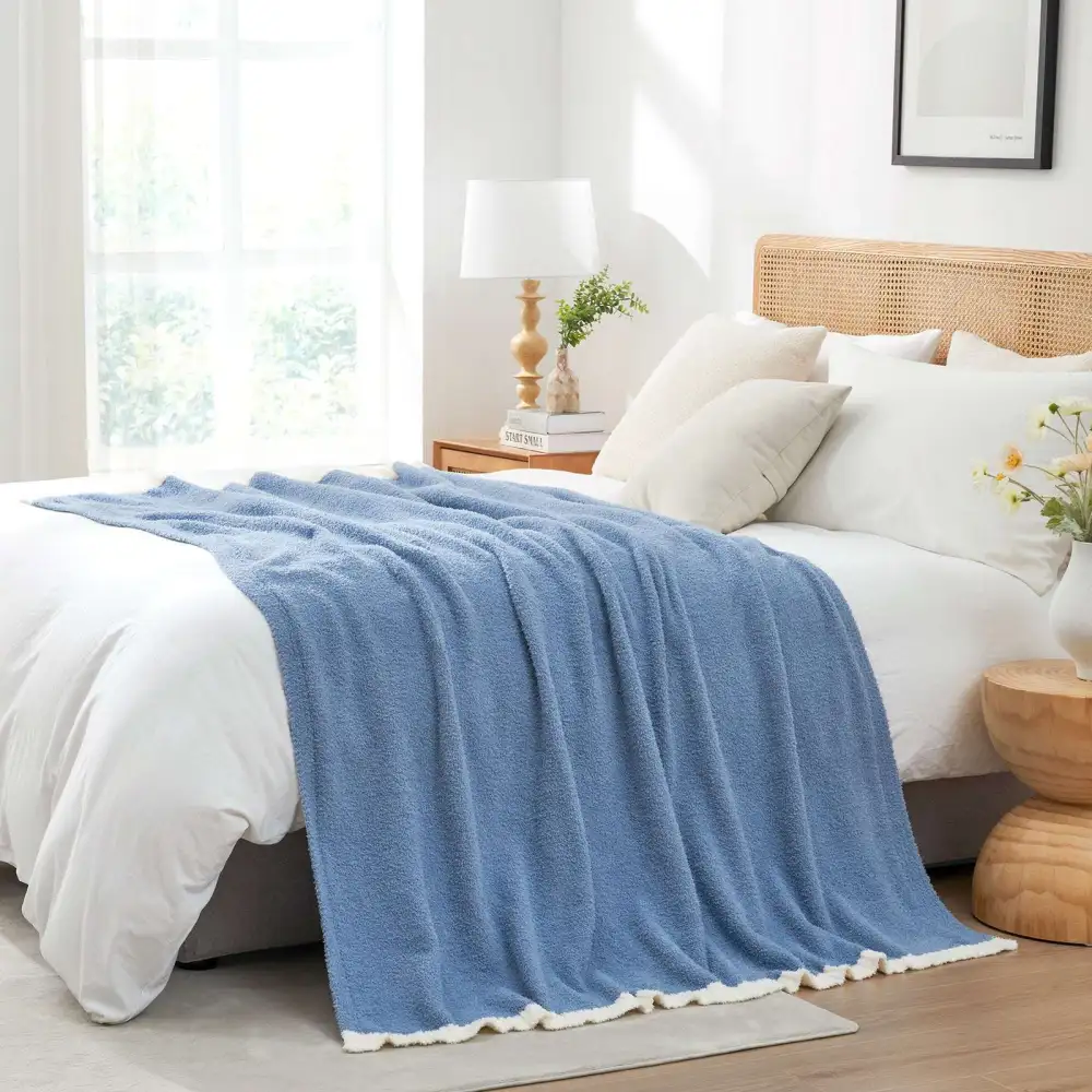 Cozy Solid Blanket