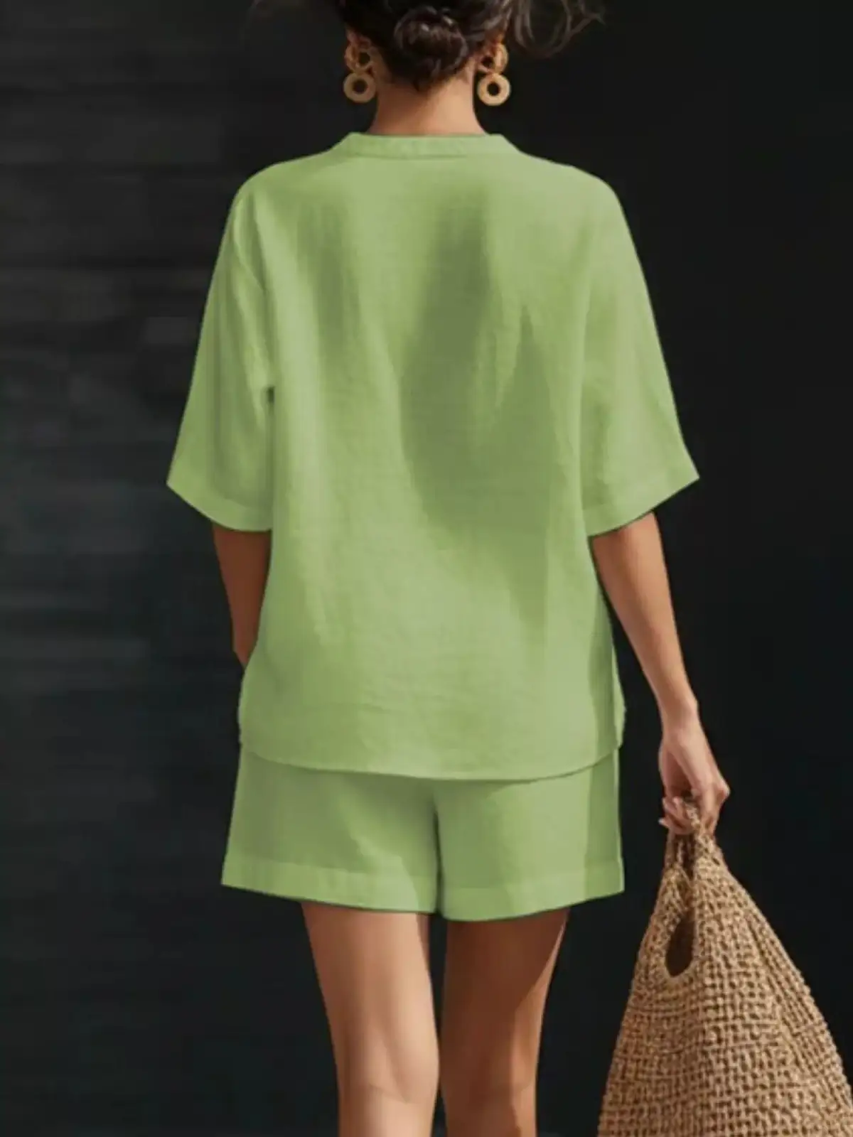 Modern Refined Pocketed Top and Shorts Matching Set