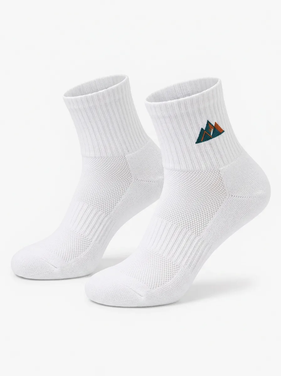 White Peak Mountain Graphic Running Ankle Socks