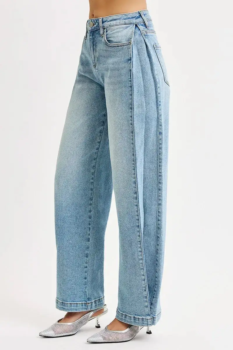 Denim Mid Rise Barrel Leg Pocketed Jeans