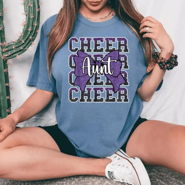 Cheer Aunt Auntie Bow Sport Cheerleader Cheerleading Purple Women's Oversized Comfort T-Shirt