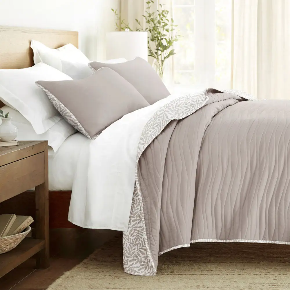 Tossed Ferns Reversible Quilted Coverlet Set