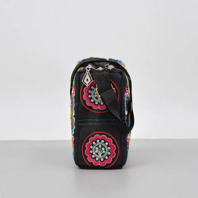Artisan Pattern Travel Bag