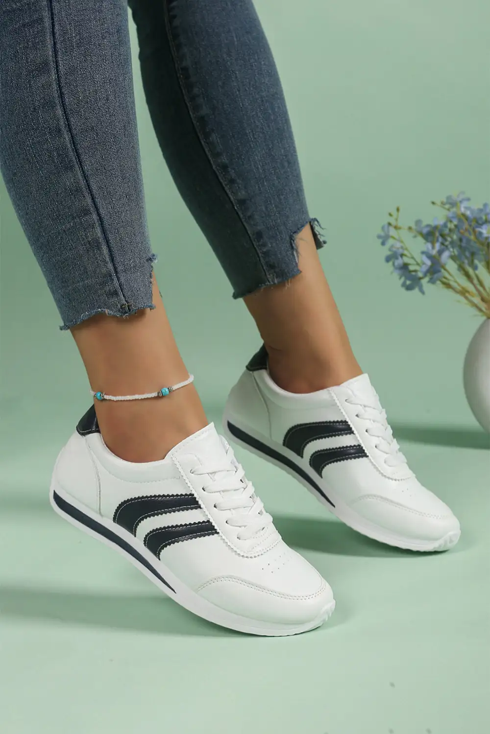 Lace Up Everyday Flat Shoes