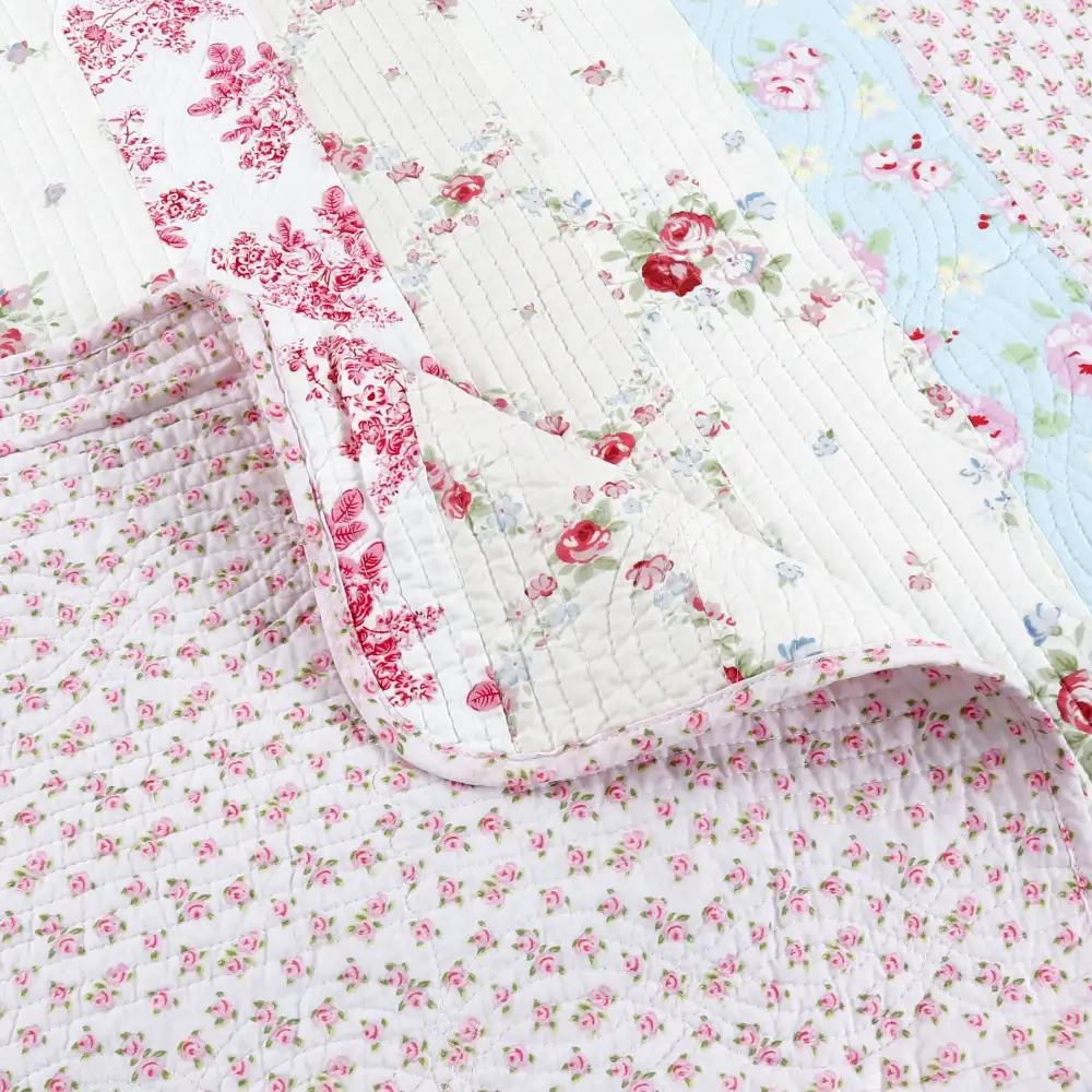 Floral Striped Patchwork Reversible Quilt Bedding Set