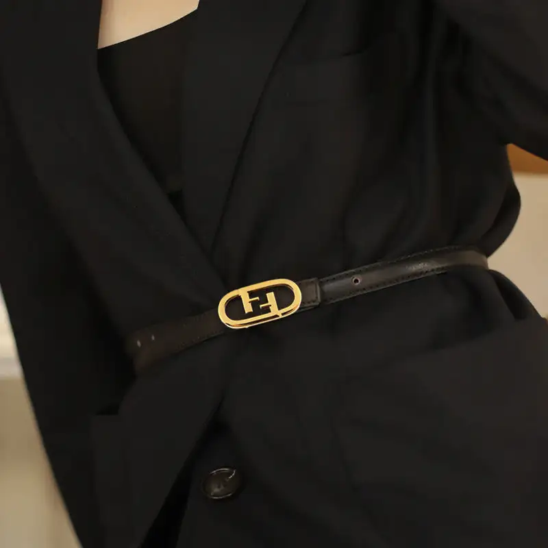 Contemporary Statement Buckle Everyday Belt