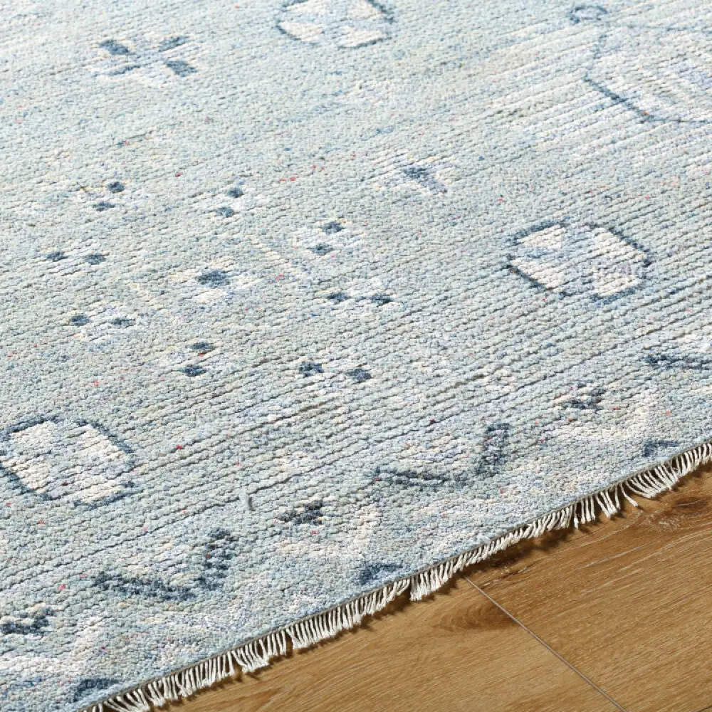 Patterned Wool Viscose Carpet