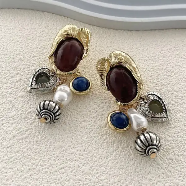 Zinc Alloy Heart Dangle Earrings