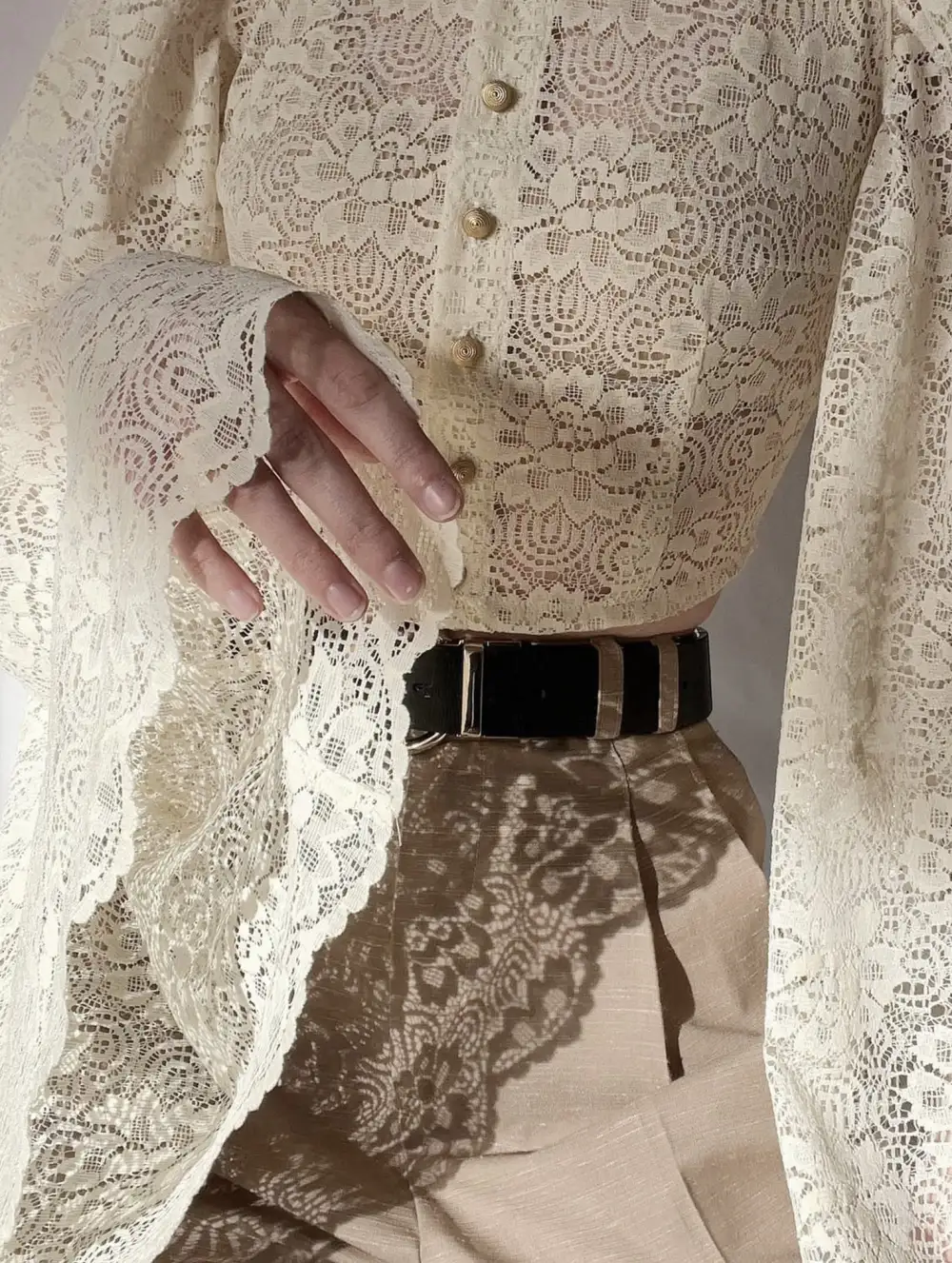 Lace Flare Sleeve Design Blouse