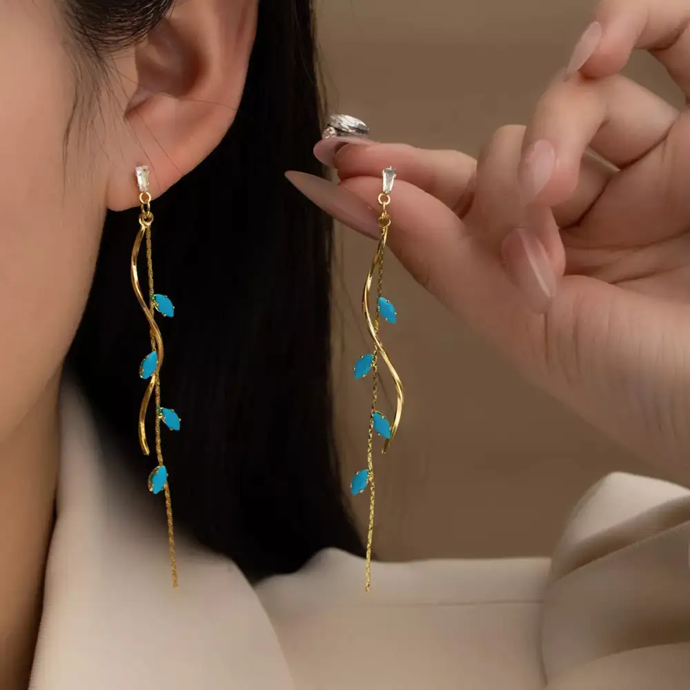 Chain Detail Everyday Drop Earrings