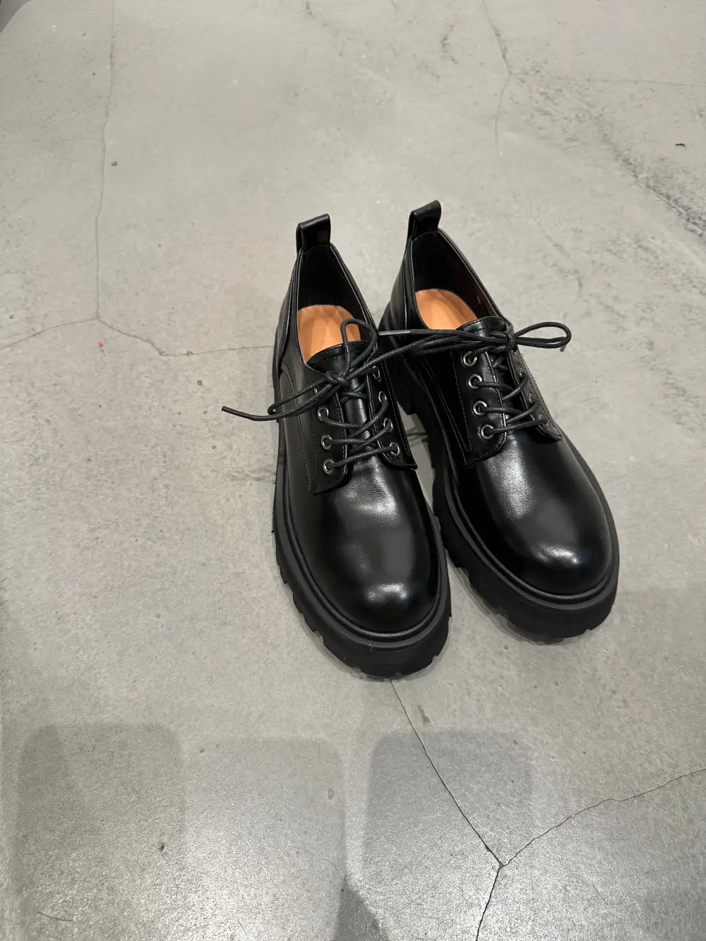 Graceful Faux Leather Everyday Flats