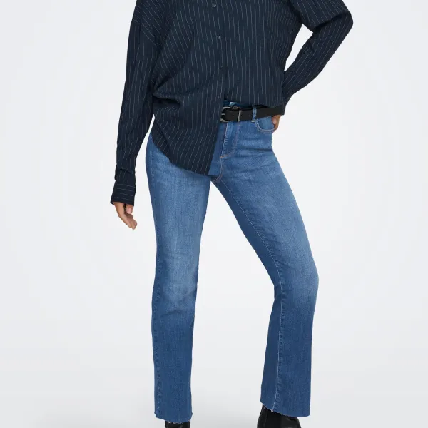 Clean Cut Utility Everyday Classic Jeans