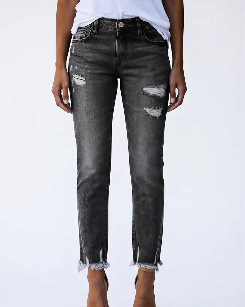 Distressed Cropped Raw-Hem Straight Jeans