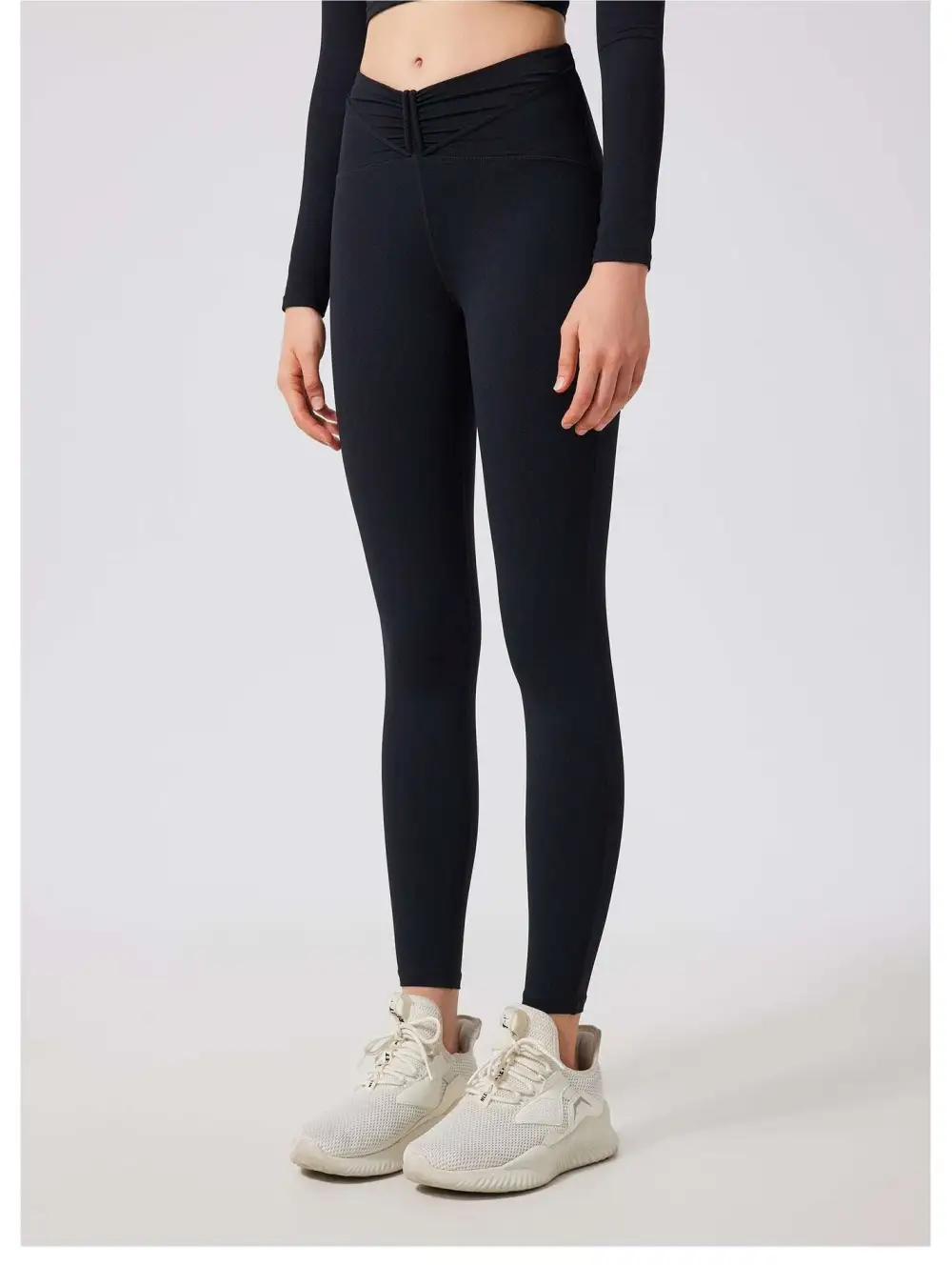 Sleek V-Waist Leggings