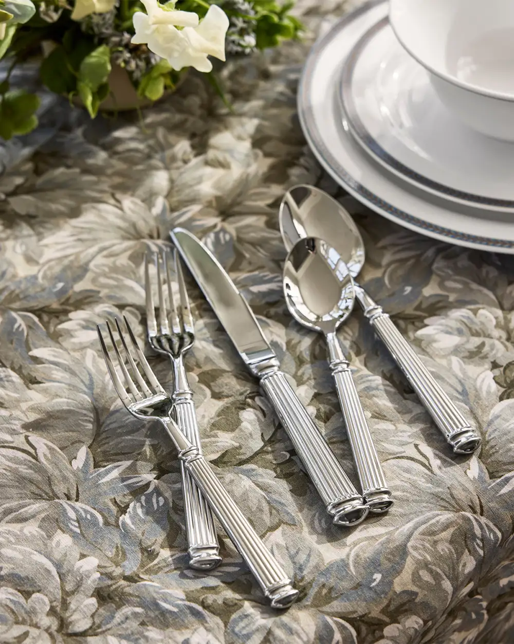 Stainless Steel Flatware Set