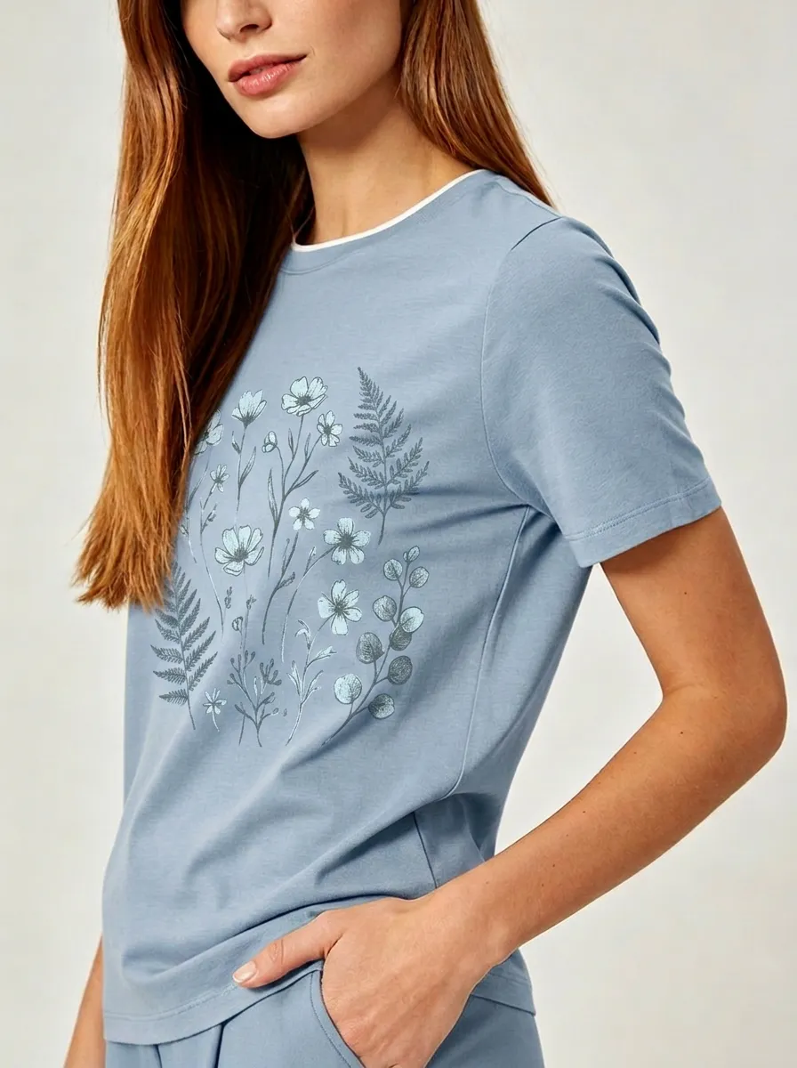 Women's Botanical Nature Lover Wildflower Fern Printed T-shirt