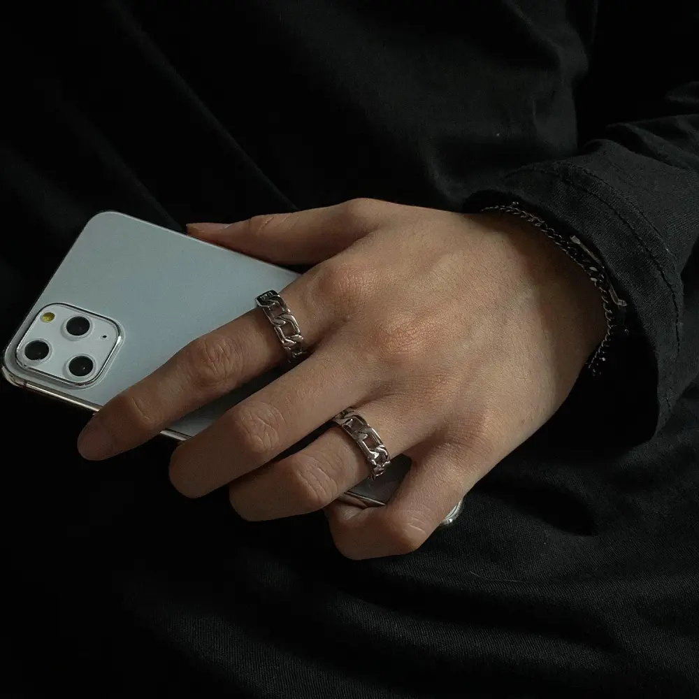 Essential Chain Ring