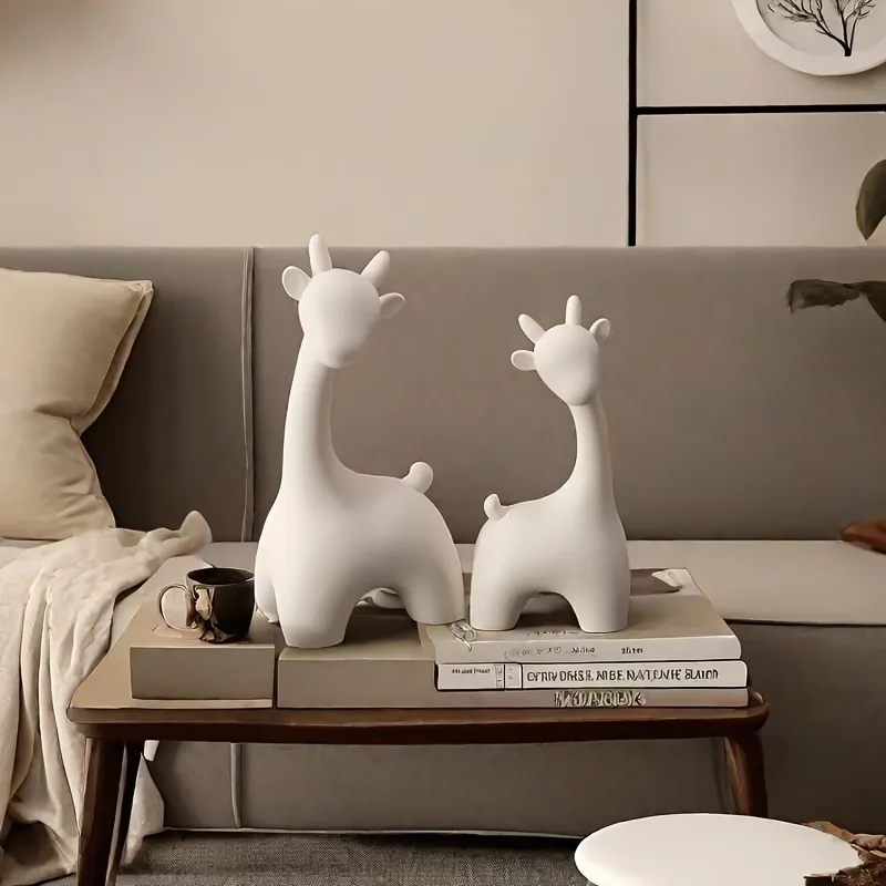 Minimalist Giraffe Decor