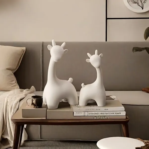 Minimalist Giraffe Decor