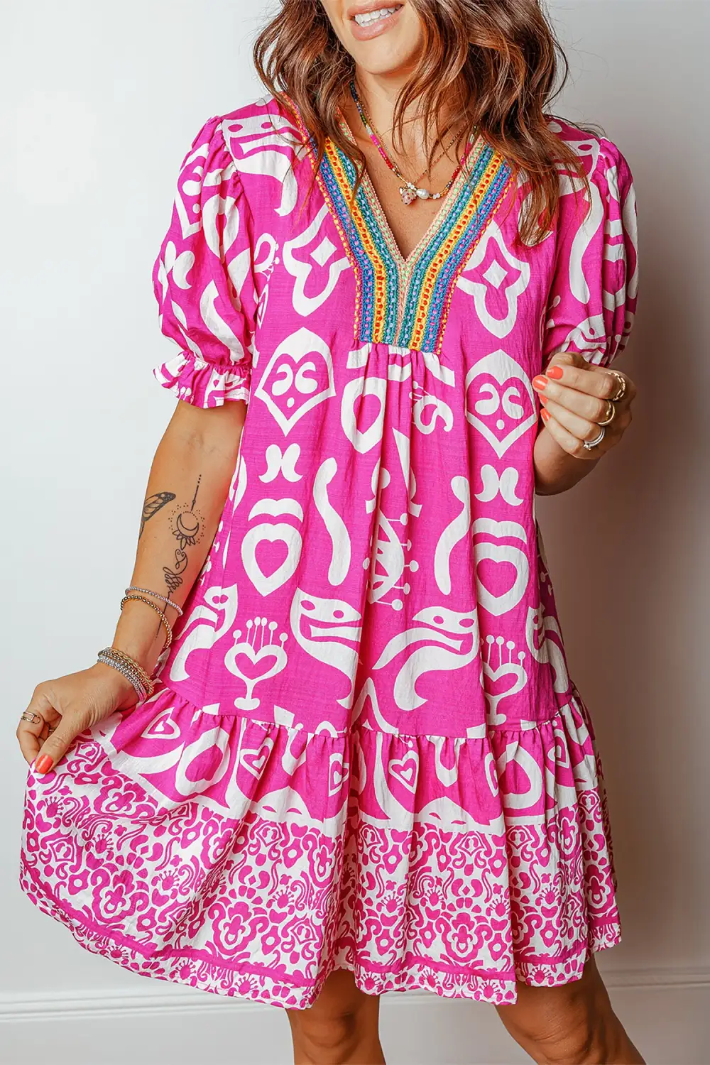 Contrast Trim V-Neck Short Sleeve Mini Dress